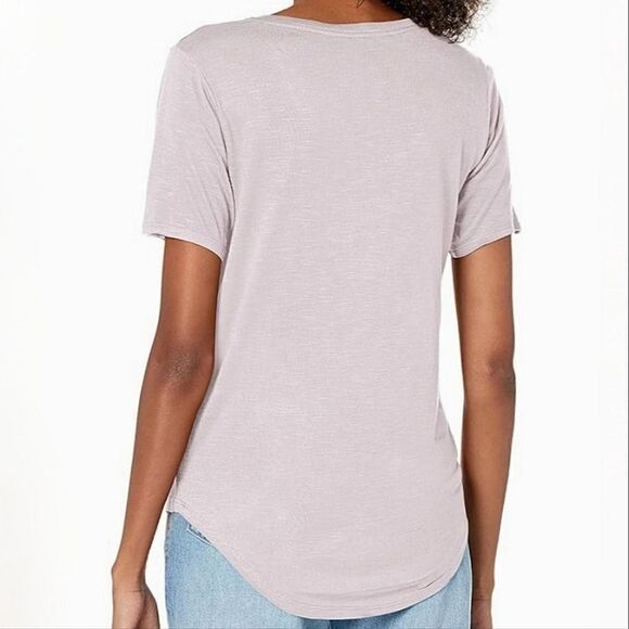 Tresics Women's Pink Short Sleeve V-Neck Pullover T-shirt - Picture 2 of 11